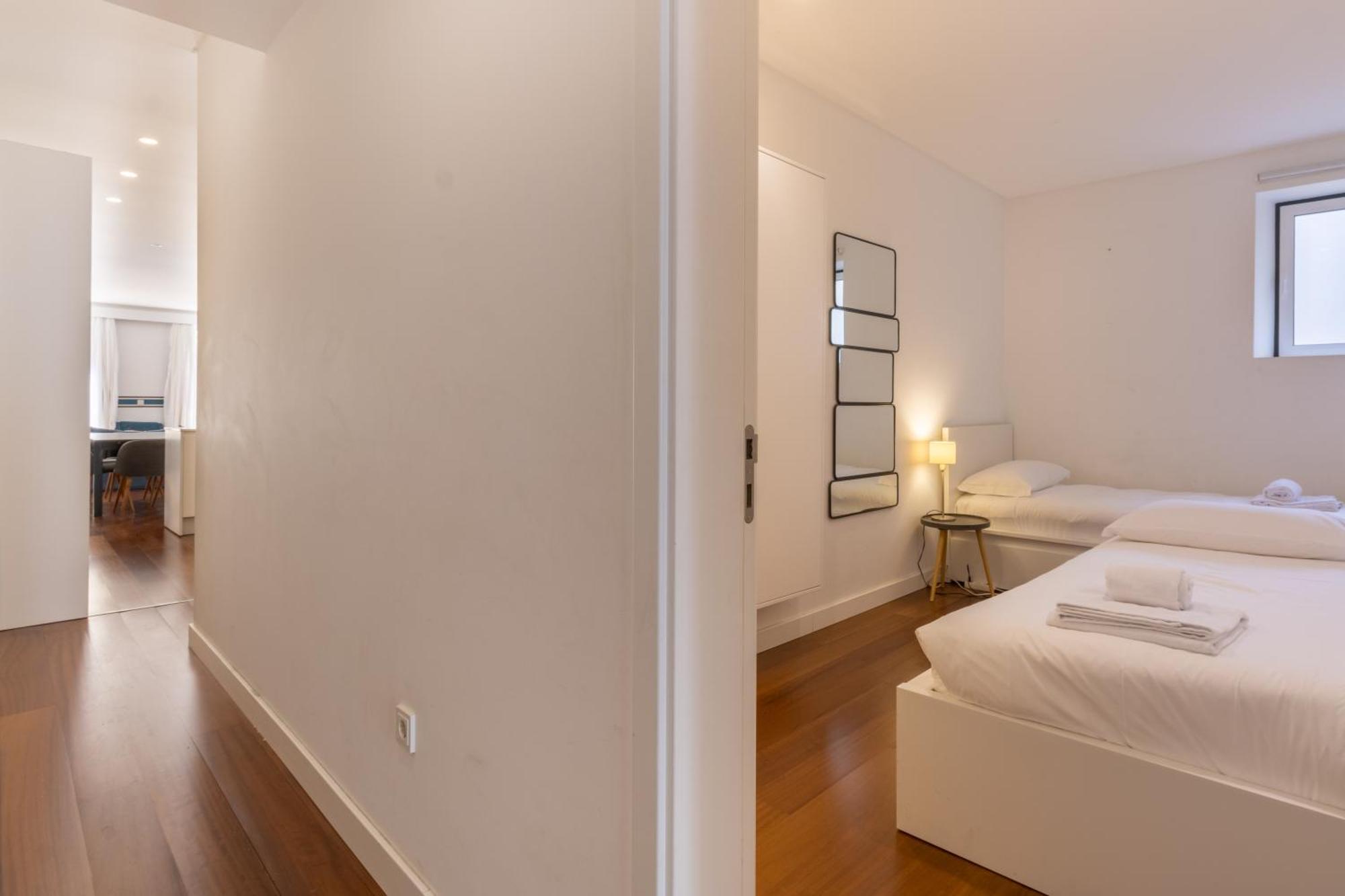 Modern 3Br, Terrace, Ac/Heating & Self Check-In Lisboa Exterior foto