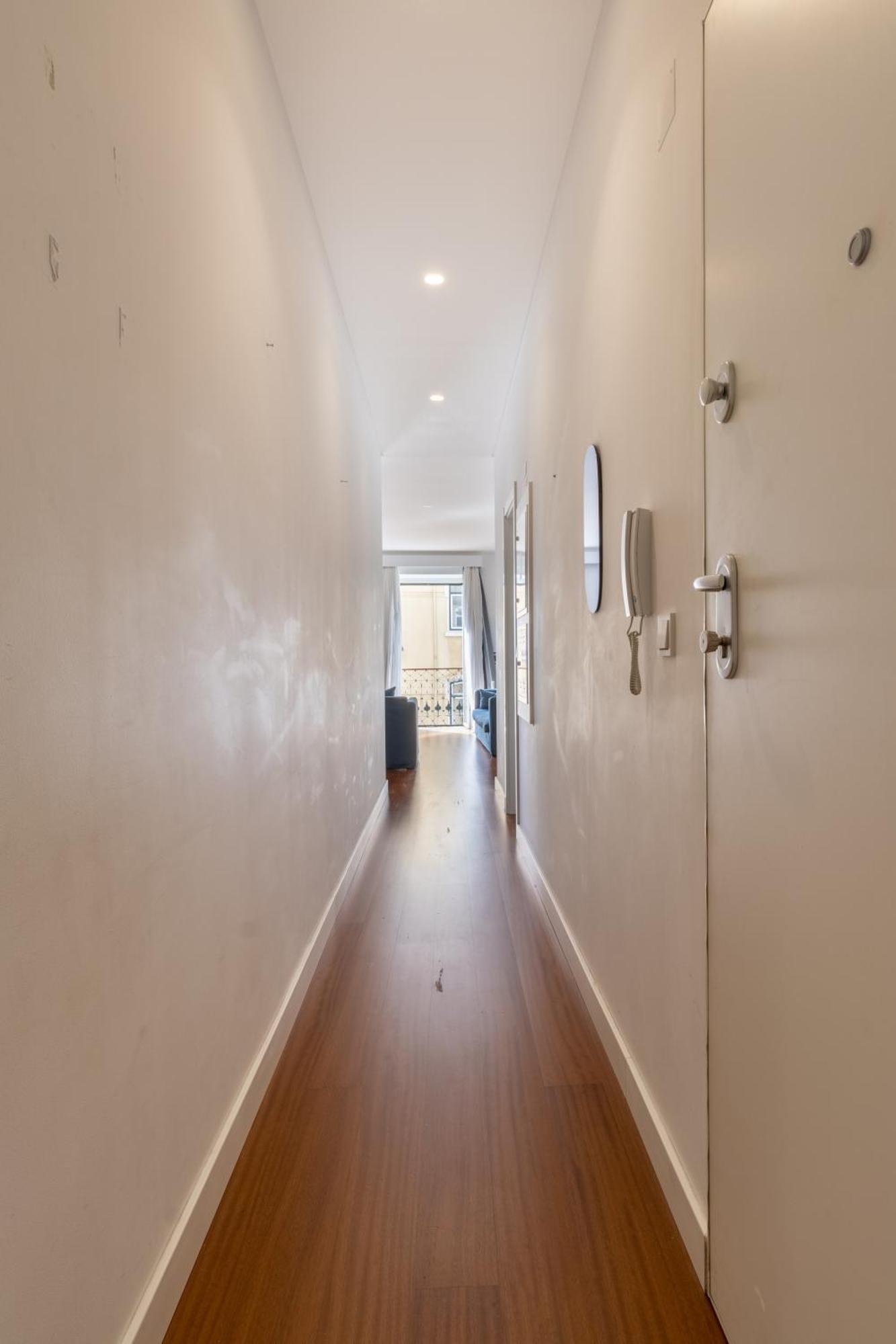 Modern 3Br, Terrace, Ac/Heating & Self Check-In Lisboa Exterior foto
