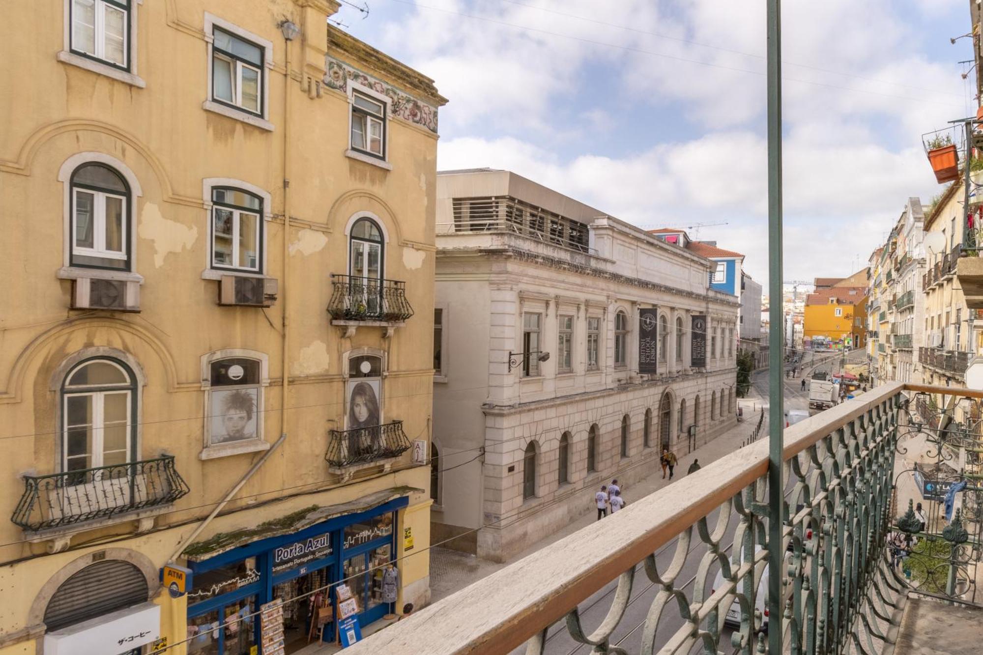 Modern 3Br, Terrace, Ac/Heating & Self Check-In Lisboa Exterior foto